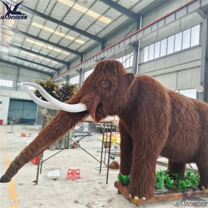 Realistic Woolly Mammoth